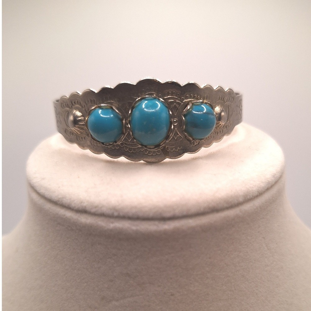 Vintage Southwestern 3 blue stone cuff bracelet stamped arrows geometric Western